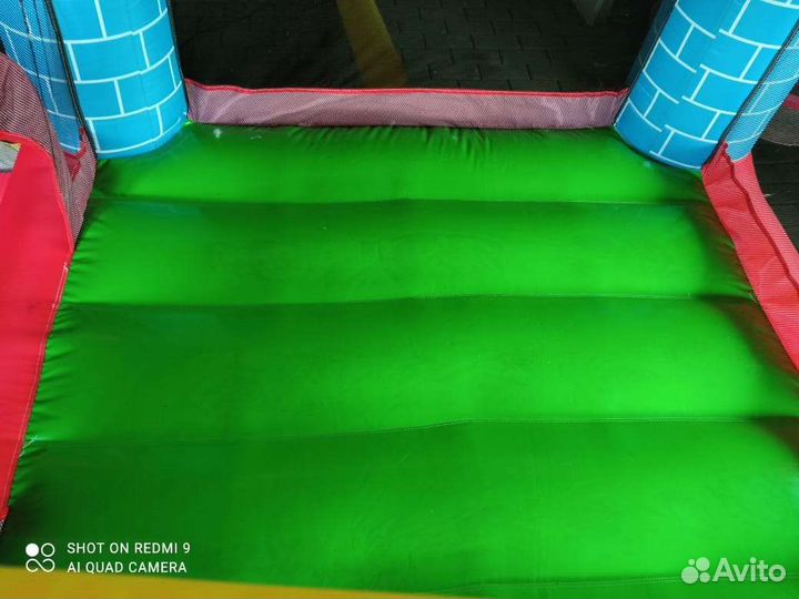 Игрушка Замок (надувной детский батут)