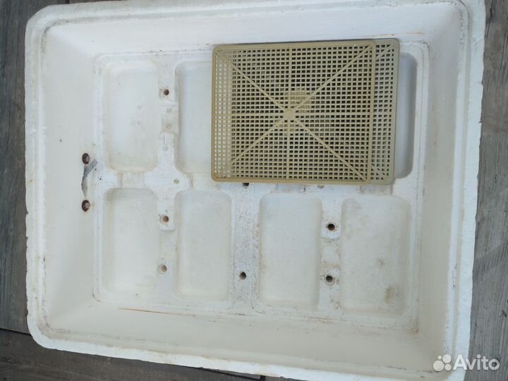 Инкубатор для яиц