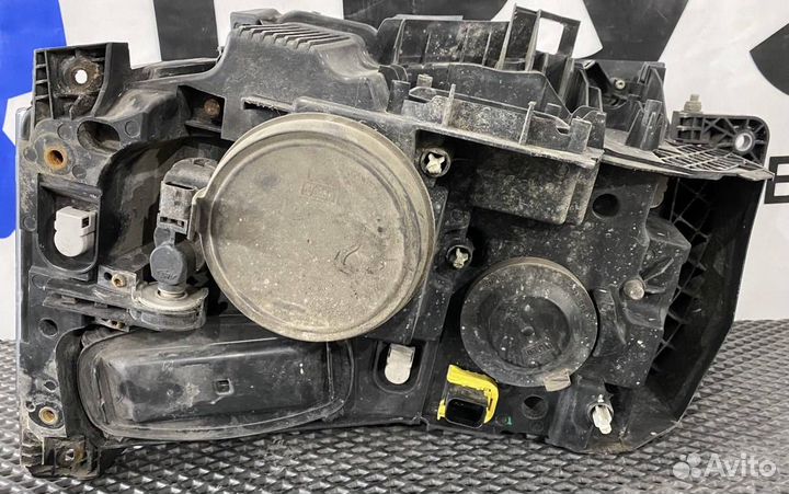 Фара правая Renault T 89207601