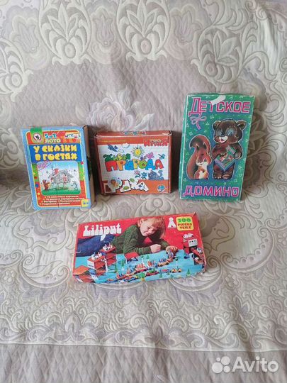Развивающие игрушки, пазлы, мозайка