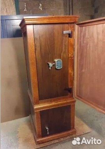 Сейф для документов и денег 