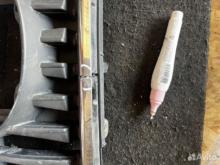 Решетка бампера передняя Lexus rx3 2009-2012