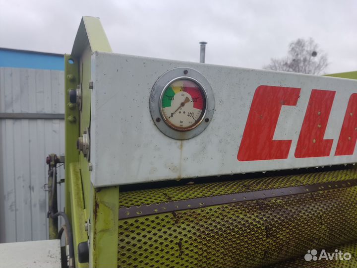 Пресс-подборщик Claas Rollant, 1990