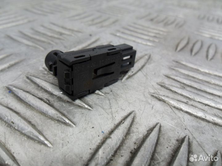 Б/У Подсветка ручки внутренней