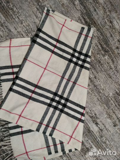 Женские вещи и обувь