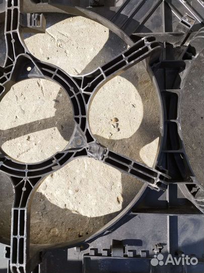 Вентилятор радиатора Nissan X-trail t31