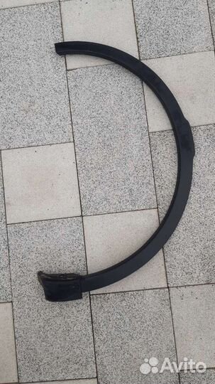 Расширитель передний левый Discovery Sport