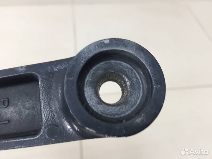 Поводок стеклоочистителя передний правый Kia Ceed