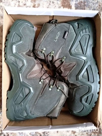 Ботинки мужские Lowa новые