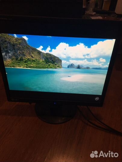 Монитор hp 20 vga dvi LED