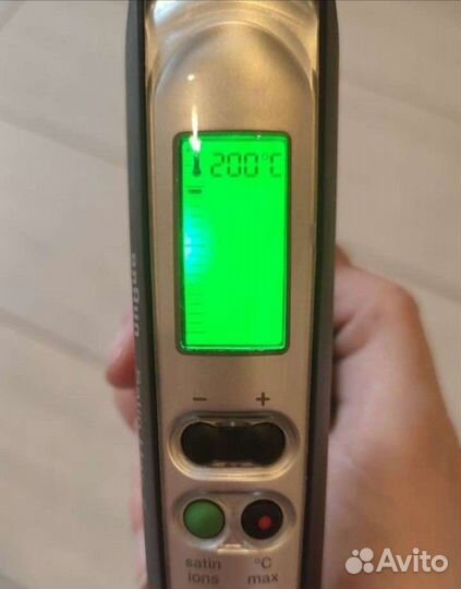 Стайлер/ Выпрямитель /Утюжок Braun Satin Hair 7