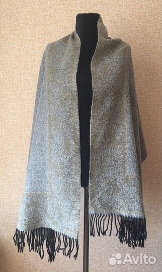 Палантин (шарф) шерстяной женский, б/у