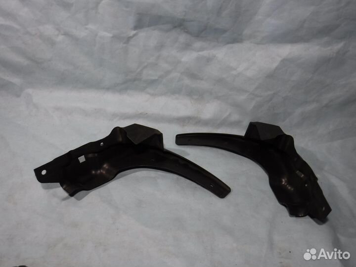 Брызговик передний левый правый Murano Z51 Мурано