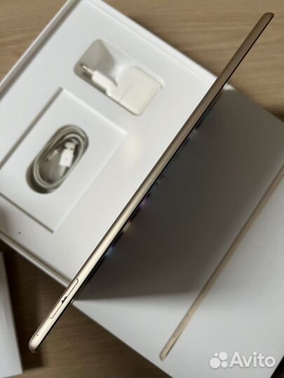 iPad Air 2 64gb золотой