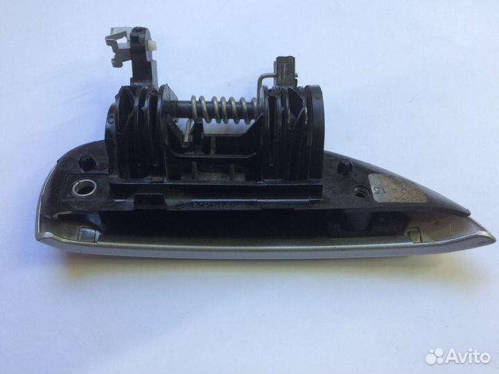 Рено Логан 2 с 2014г ручка наружная левая