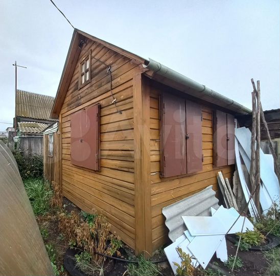 Дом 25 м² на участке 6,2 сот.