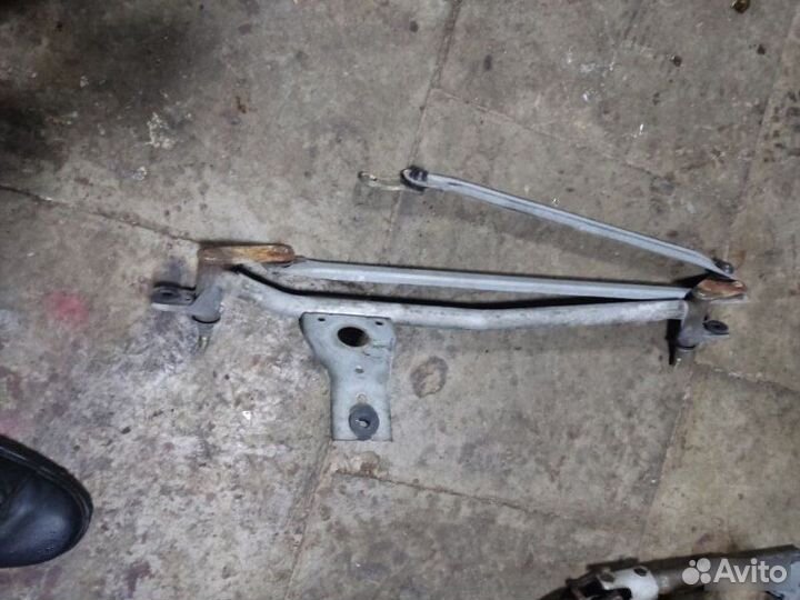 Трапеция дворников Ford Escape