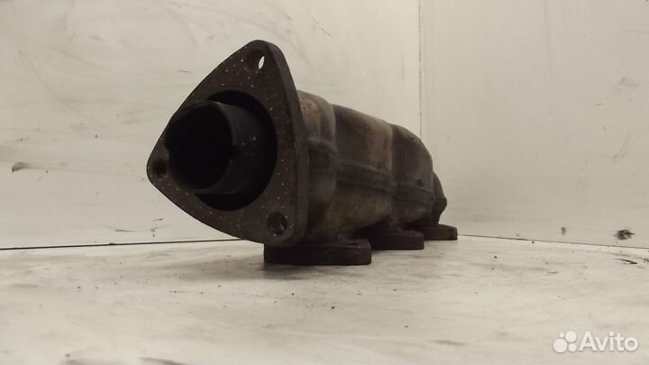 Коллектор выпускной 059253033L Ауди А6 2005г 3л