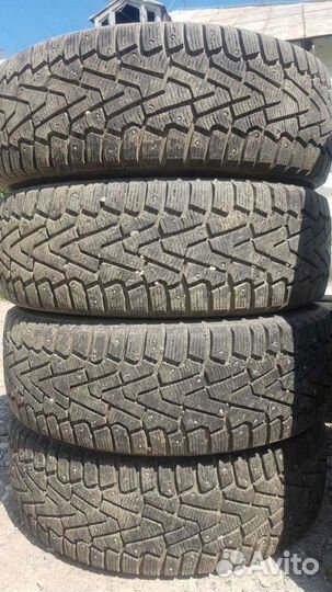 Pirelli Carrier 225/65 R17
