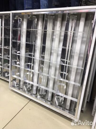 Светильник потолочный бу