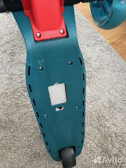 Самокат детский с сиденьем