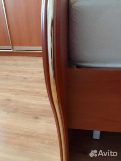Продам кровать бу