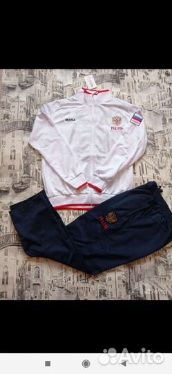 Спортивные костюмы 