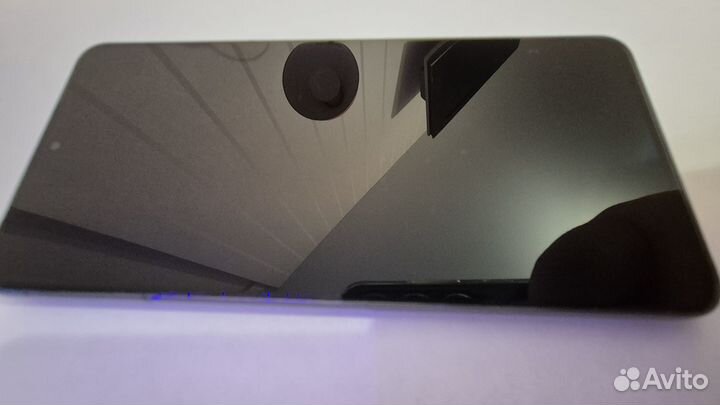 Samsung Galaxy S21, 8/128 ГБ