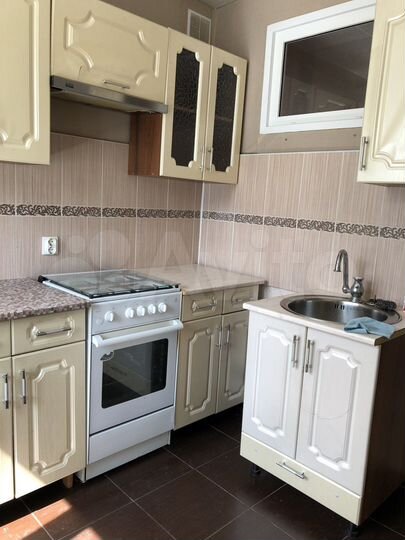 2-к. квартира, 43 м², 1/5 эт.