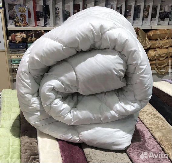 Одеяла подушки