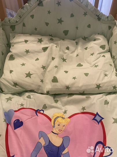 Набор в детскую кроватку
