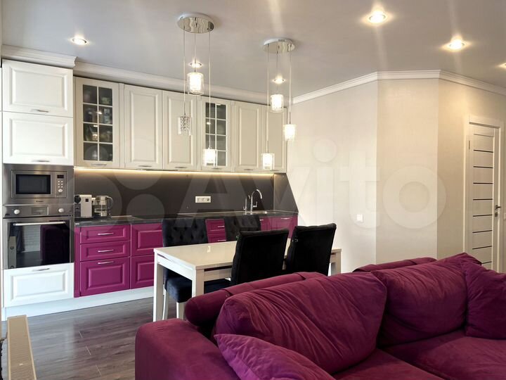 3-к. квартира, 82 м², 14/14 эт.