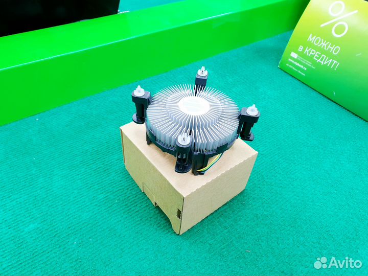 Кулер для процессора Intel новый