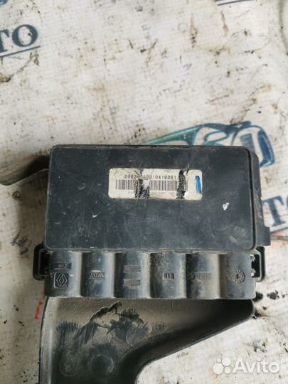 Блок предохранителей Renault Megane III (2008—2014