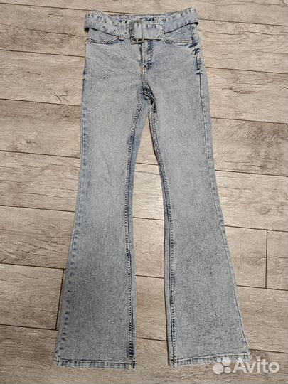 Джинсы клеш