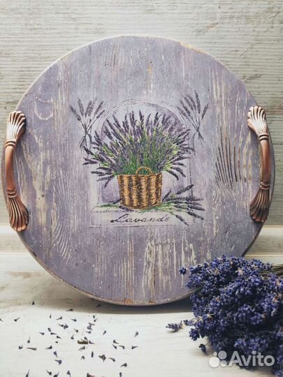 Ручная работа.Подносы 7 разных рисунков