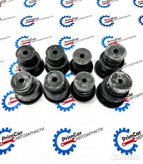 Подушки кузова Nissan Navara D22