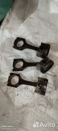 Поршень с шатуном