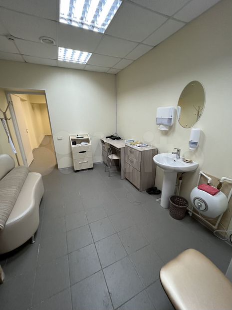 Нежилое помещение, 356 м²