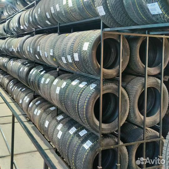 Pirelli P Zero 245/40 R19 94Y