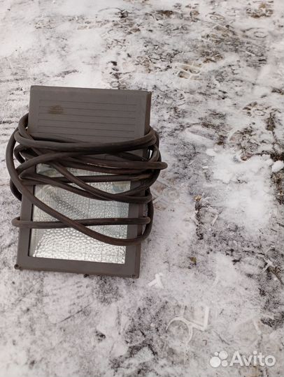 Прожектор уличный