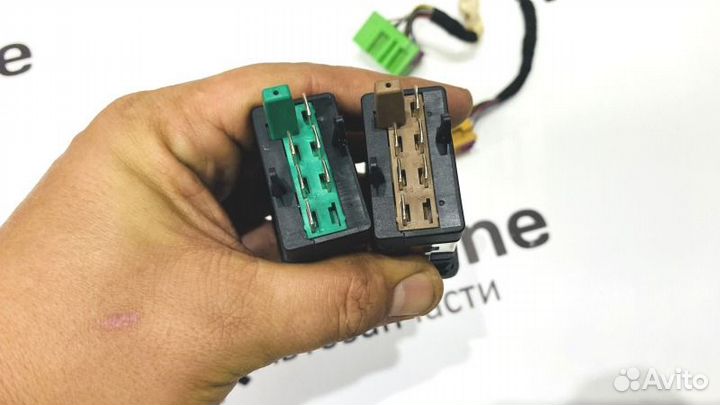 Кнопки подогрева сидений комплект Volkswagen Bora