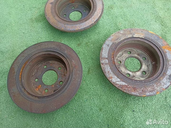 Тормозной диск задний Nissan Qashqai J10