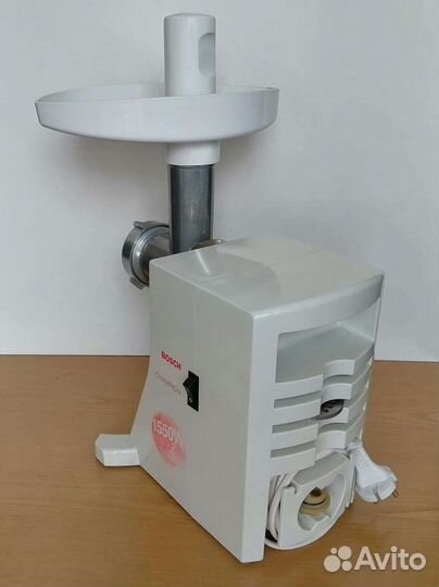 Мясорубка Bosch mfw 1550