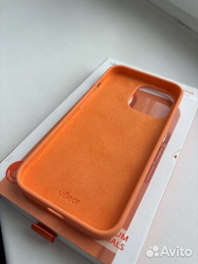 Чехол силиконовый uBear на iPhone 13 Pro
