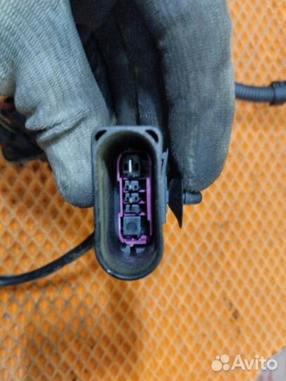 Клемма аккумулятора передняя Audi Q5 I 8R cdnc