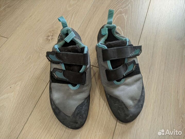 Скальные туфли 41.5