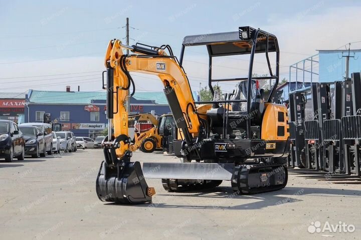 Мини-экскаватор Runmax RH22C, 2023
