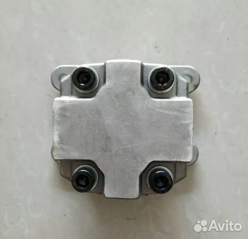 Насос гидравлический для Komatsu PC27 PC30