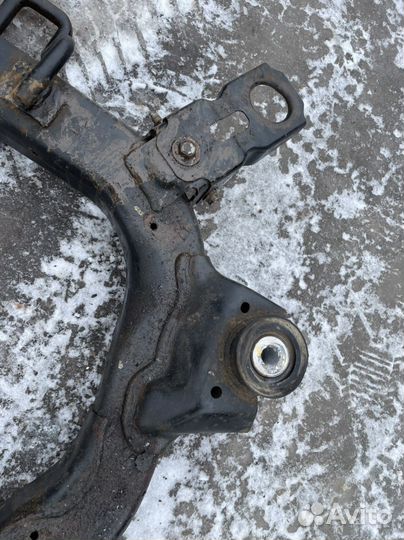 Опель антара подрамник 2.4 le9 АКПП